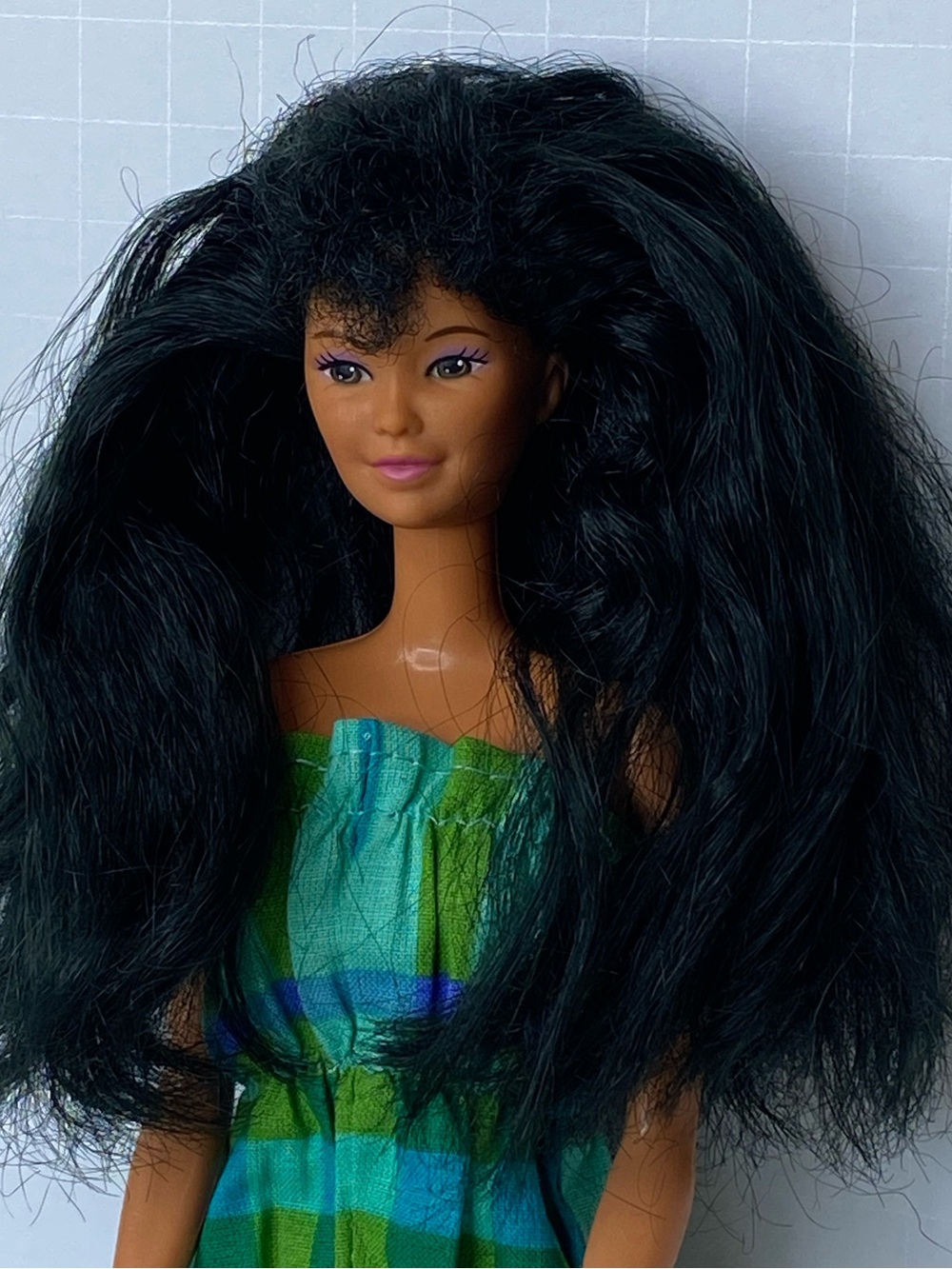 Vintage 1987 Mattel Barbie Island Fun Miko
#4065 Hawaiian Tropical Kira Doll